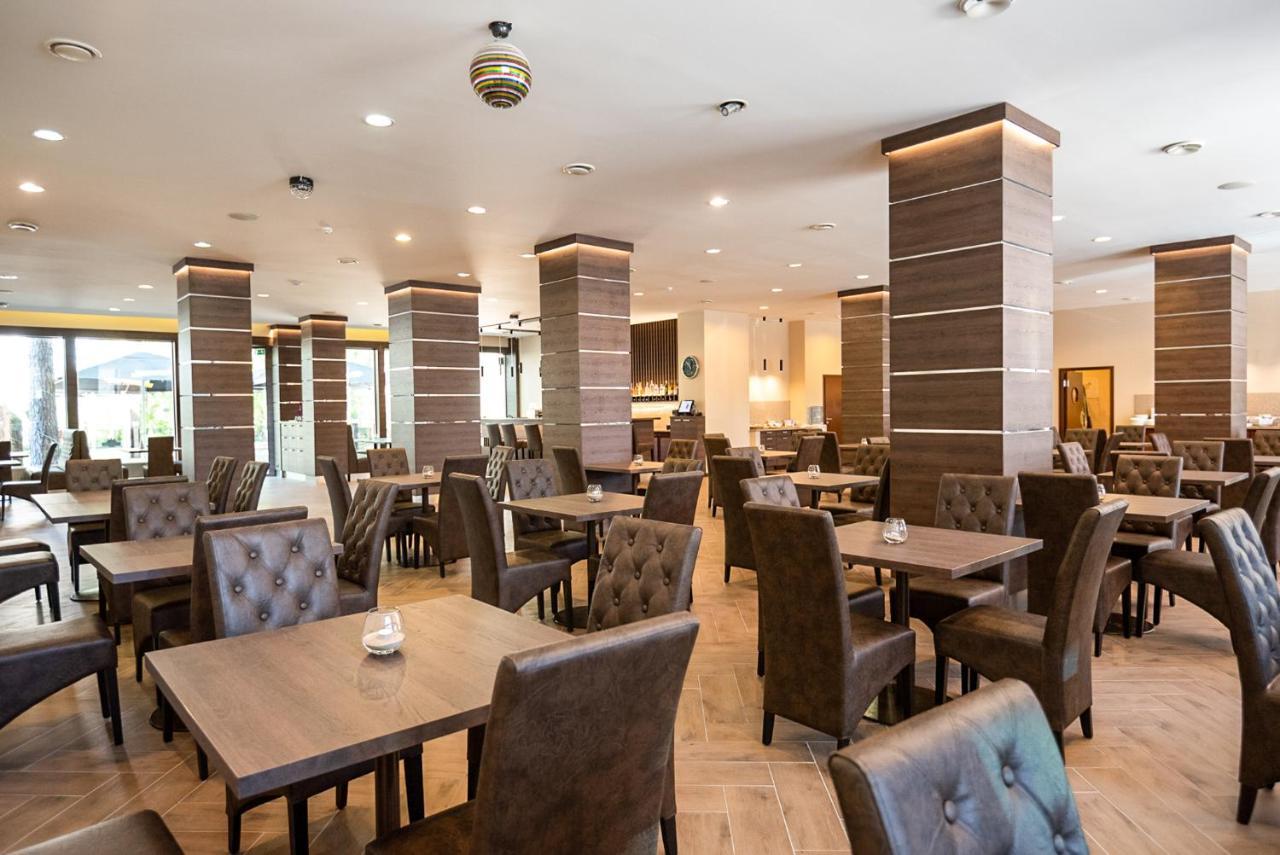 Zuvedra Hotel Palanga Buitenkant foto