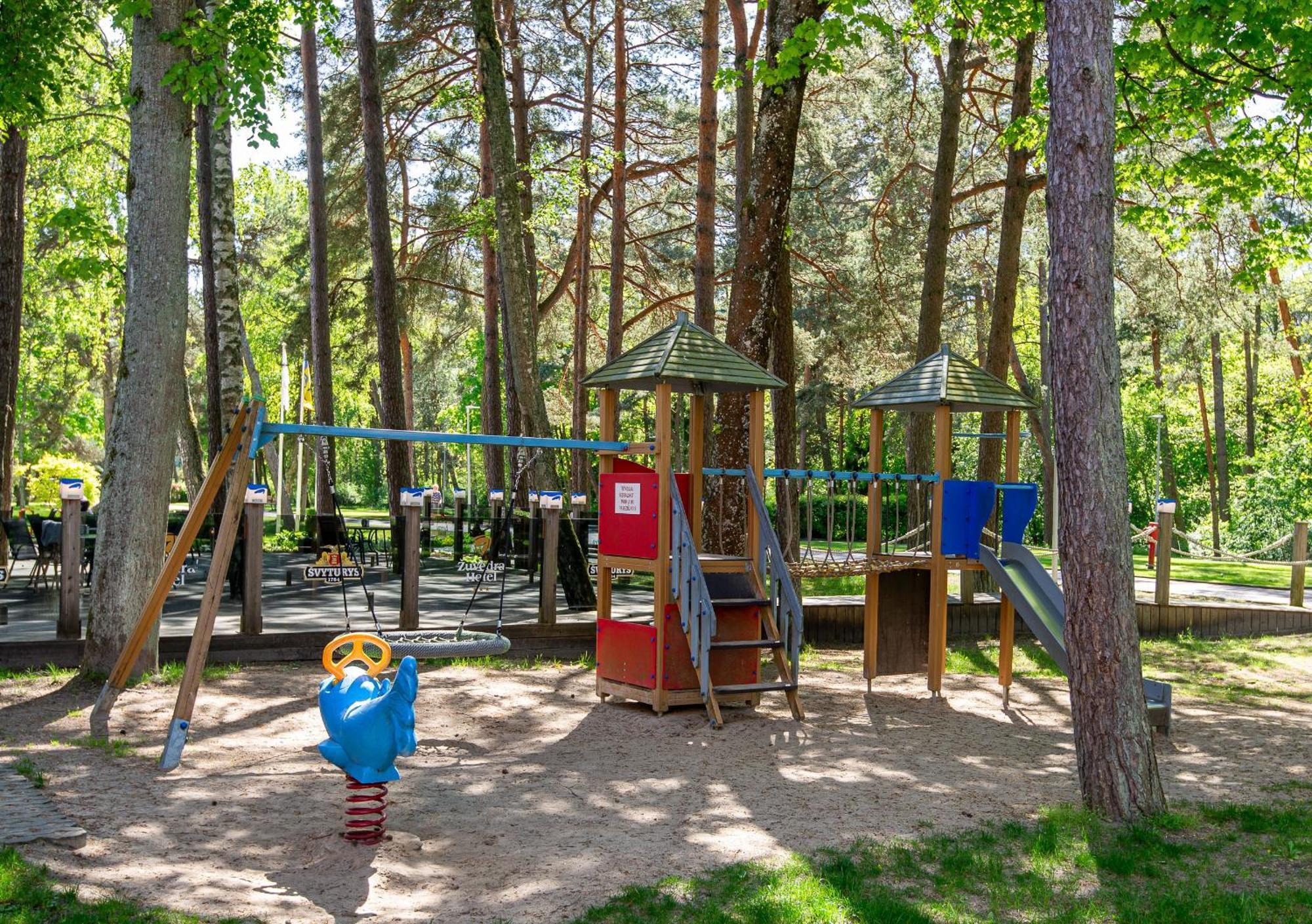 Zuvedra Hotel Palanga Buitenkant foto