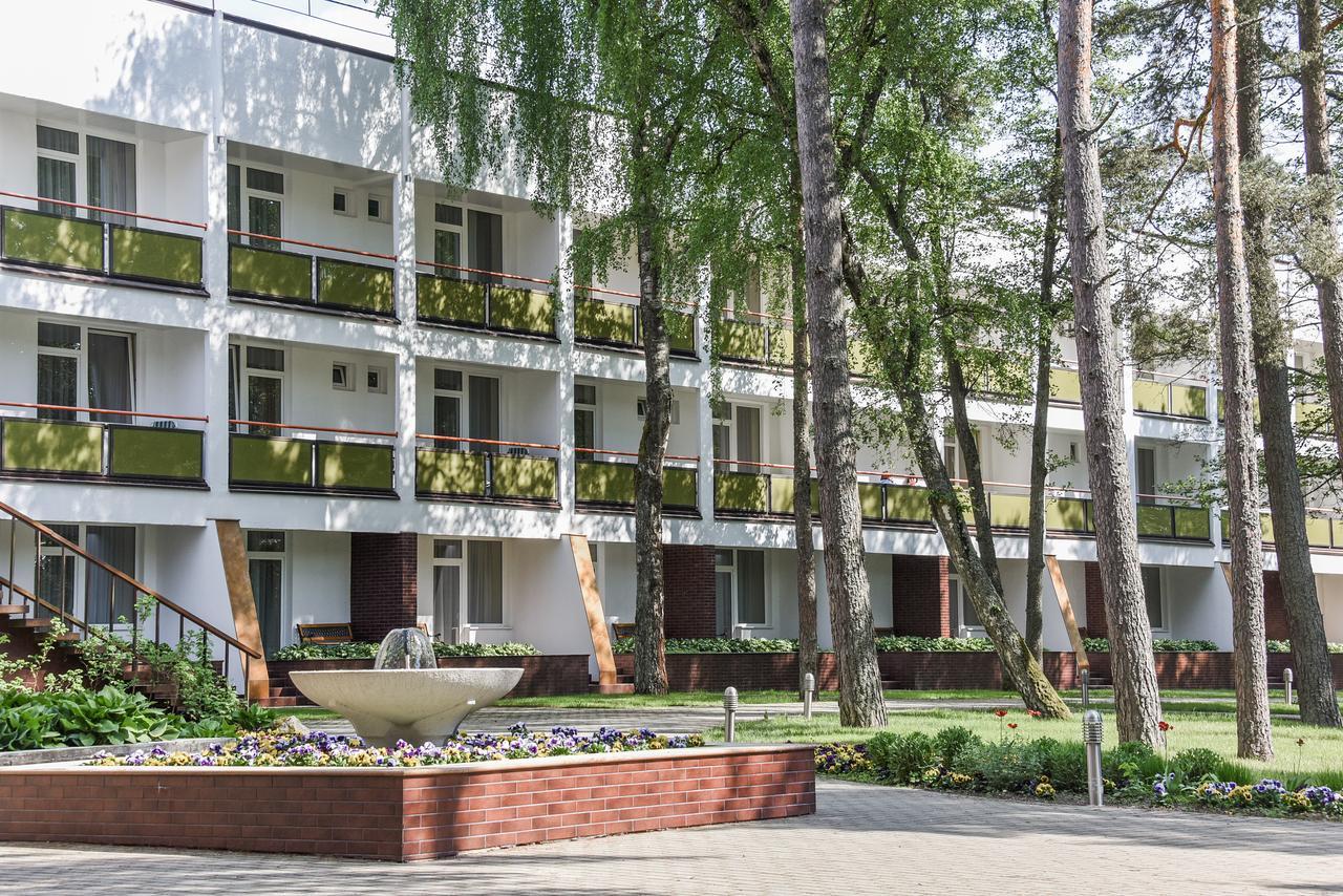 Zuvedra Hotel Palanga Buitenkant foto